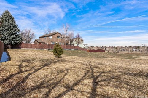 4712 Danube Cir, Aurora CO  80015-4958 exterior