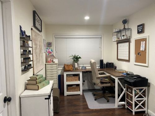 5896 Avenue Juan Bautista, Riverside CA  92509-6409 exterior