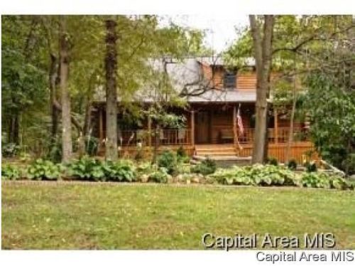 23251 Cardinal Dr, Athens, IL 62613-7620