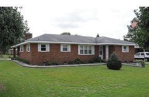 20 Meadow St, Spring Lake NC  28390-7844 exterior