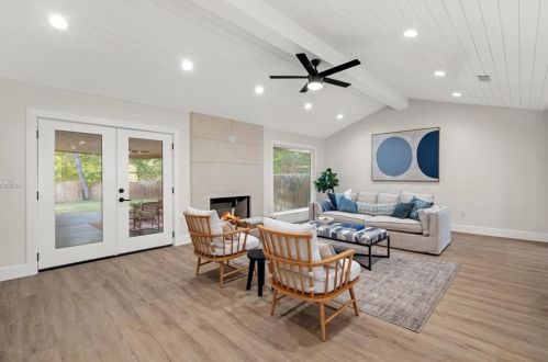 5006 Buffalo Pass, Austin TX  78745-2832 exterior