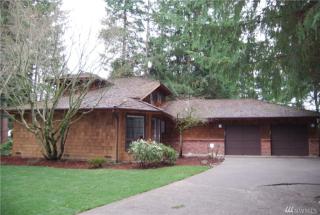 2319 Sahalee Dr, Redmond, WA 98074-6317