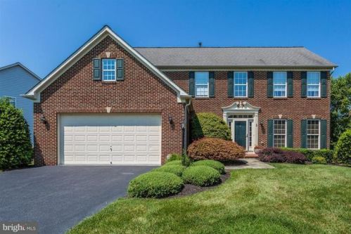 5 Holw Crk, Middletown MD  21769 exterior