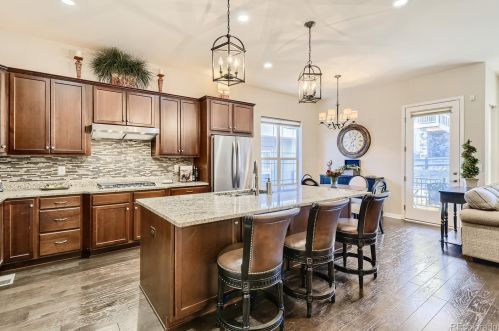 22586 Glidden Dr, Aurora CO  80016 exterior