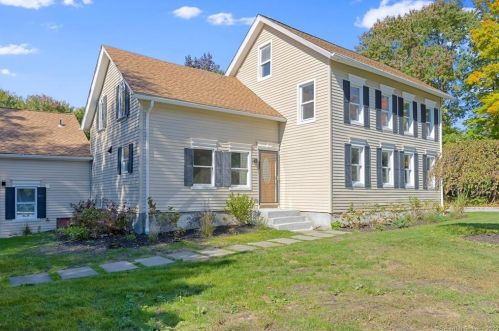 361 Elm St, Upper Stepney CT  06468-2207 exterior