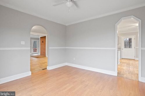 204 Quiet Place Ln, Berkeley Springs WV  25411-6633 exterior