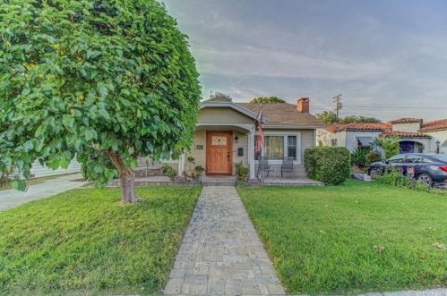 657 Myrtle St, Glendale, CA 91203-1660