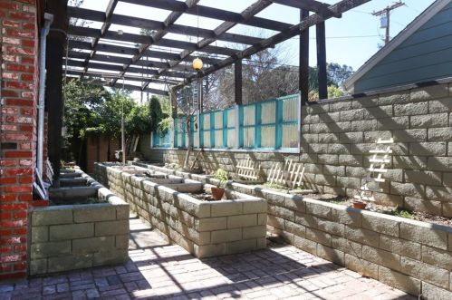 7132 Delaware St, Riverside CA  92504-3904 exterior