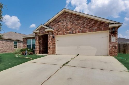 6109 Chalk Hollow Dr, Fort Worth TX  76179 exterior