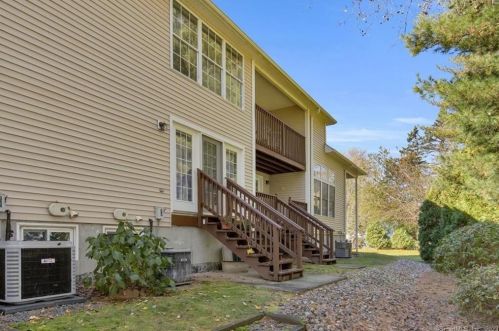 206 Garden Cir, Wapping CT  06074-3721 exterior