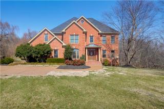 125 Lake Wood Rd, Lebanon, TN 37087-8931