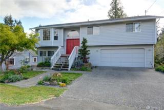 4523 Seahurst Ave, Everett, WA 98203-1717