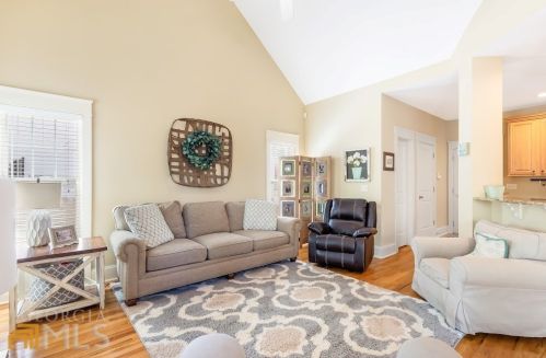 112 Camilla Dr, Carrollton GA  30116-1835 exterior