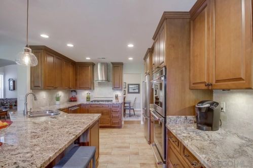 2520 La Costa Ave, Chula Vista CA  91915-1408 exterior