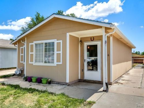 2916 Winnipeg St, Pueblo, CO 81004-4240