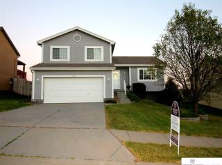 7721 Morris St, Omaha, NE 68122-2054