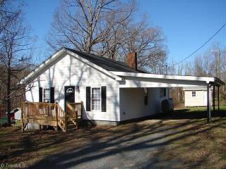 730 Highridge St, Asheboro, NC 27205-5902