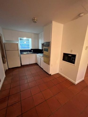 3103 Clawson Rd, Austin TX  78704-6002 exterior