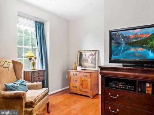 7620 Bertito Ln, Springfield VA  22153-1601 exterior