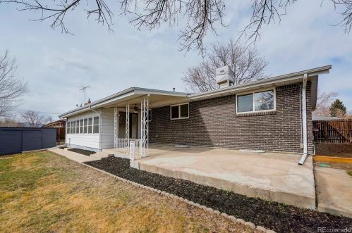 8468 62 Pl, Arvada CO  80004-3476 exterior