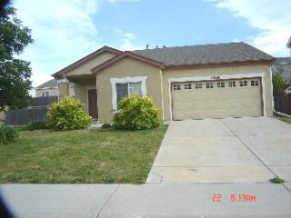 20538 Lehigh Pl, Denver CO  80013-6096 exterior