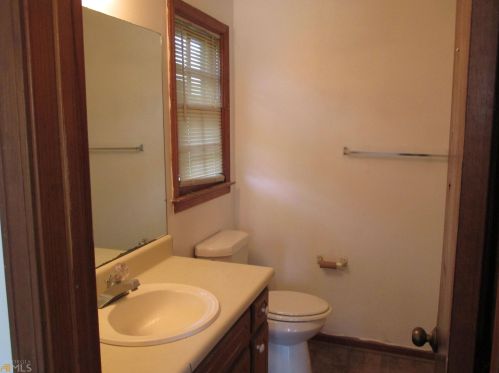 2616 Shore Wood Ct, Conyers GA  30013-1197 exterior