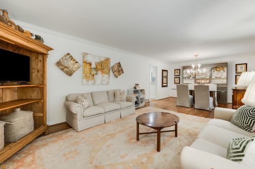 445 Highbrook Dr, Atlanta GA  30342-2316 exterior