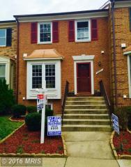 9071 Gavelwood Ct, Springfield, VA 22153-1127