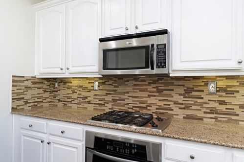 2744 Madison Cir, Anaheim CA  92801-4997 exterior