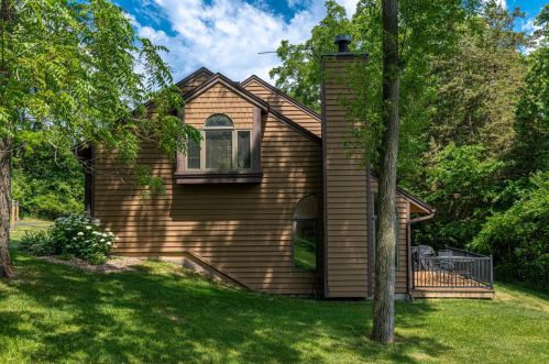 31 Creekwood Ln, Galena, IL 61036-8644