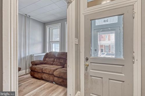 316 Hawthorne St, York PA  17404-3125 exterior