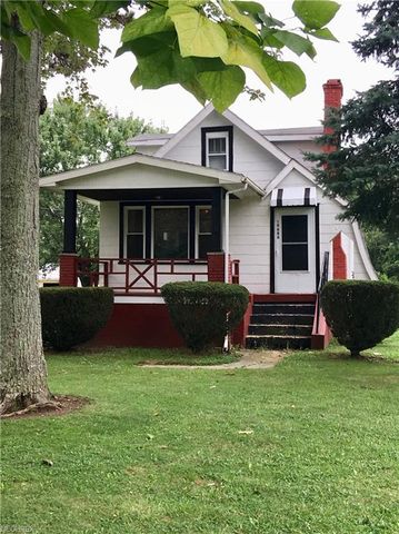 19686 Drake Rd, Cleveland, OH 44149-6830