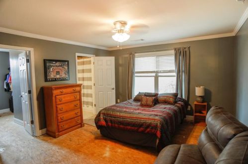 806 Low Fls Ct, Jefferson GA  30549-7943 exterior