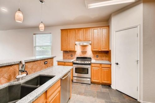 1136 Roundhouse Dr, Fort Worth TX  76131-4960 exterior