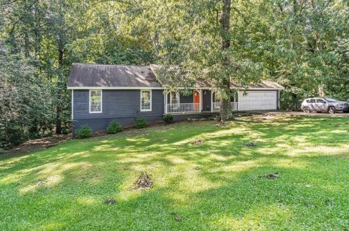7793 Horseshoe Bnd, Lithonia, GA 30058-5807