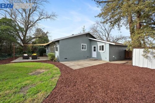 35 Baylor Ln, Concord CA  94523-1907 exterior