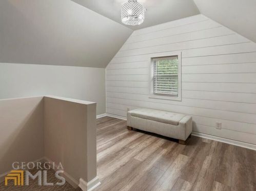 2859 Elliott Cir, Atlanta GA  30305-2726 exterior