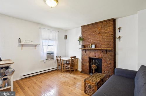 317 16 St, Philadelphia PA  19132-4418 exterior
