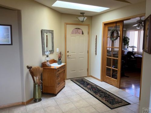 1318 Aquila Dr, Pueblo, CO 81008-2614