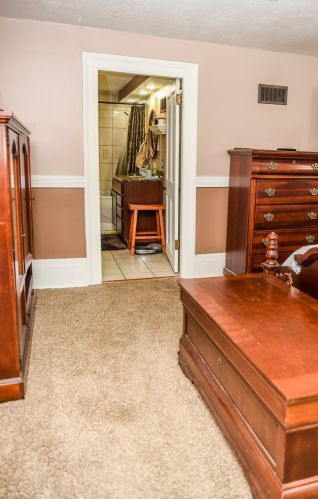 8342 Main St, Nelson IL  61021-9406 exterior