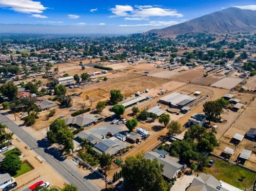 4131 Hillside Ave, Norco, CA 92860-1587