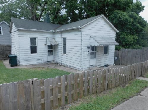 1229 Dewey Ave, Cincinnati OH  45205-1415 exterior