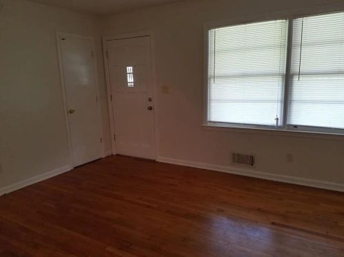 4264 Seminole Cir, Austell, GA 30106-1338