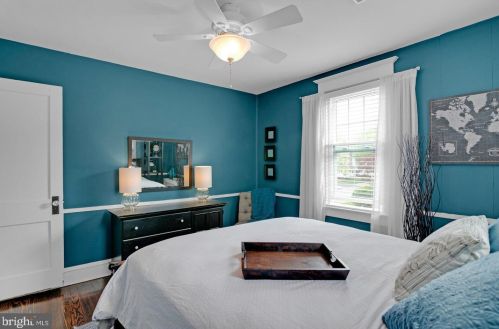 215 Marne Ave, Haddonfield NJ 08033-1444 exterior