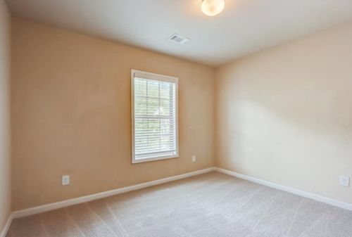 1958 Windsor Creek Dr, Conyers GA  30094-5815 exterior