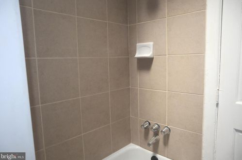 5607 American St, Philadelphia PA  19120-2325 exterior