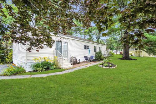 54 Theodore Dr, Mere Point, ME 04011-9152