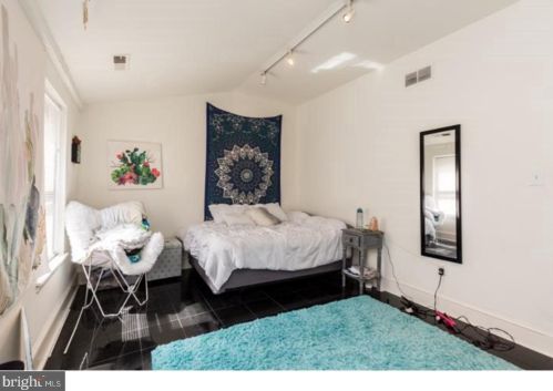 1138 4 St, Philadelphia PA 19140-2416 exterior