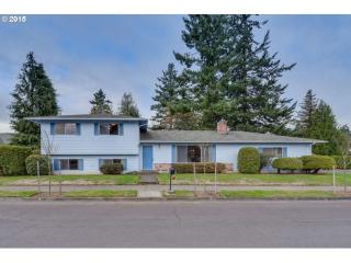 2725 159 Ave, Portland OR  97230-5208 exterior