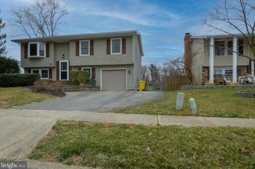 967 Summer Hill Dr, Gambrills, MD 21054-1238